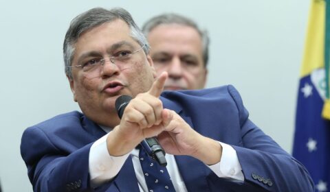 Dino manda PF investigar possível omissão da CVM em denúncia sobre o Banco Master