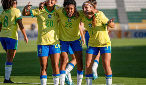 Brasil enfrenta o Paraguai nesta segunda na final do Sul-Americano feminino