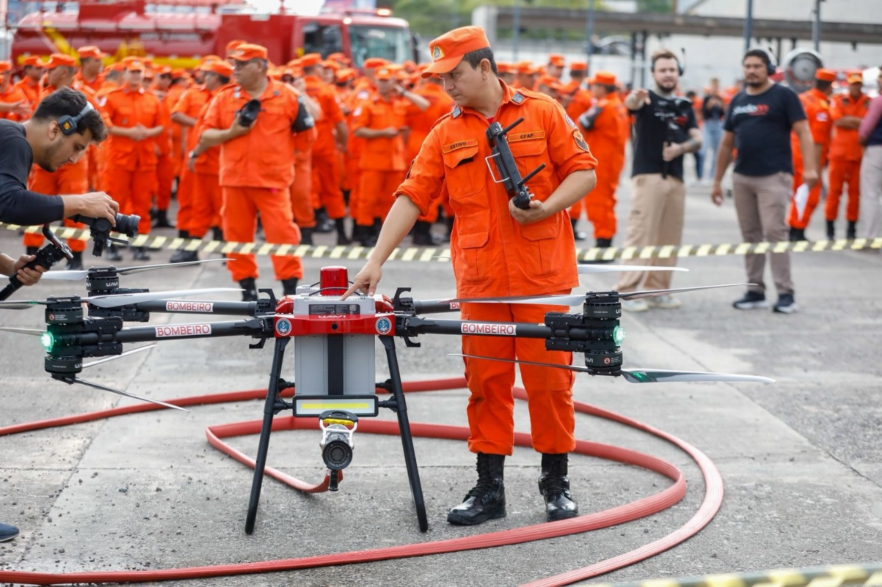 am-recebe-primeiro-drone-do-br