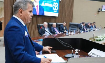 em-reuniao-solene-cmm-homenage
