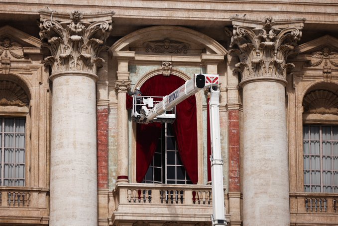 vaticano-instala-cortinas-que-