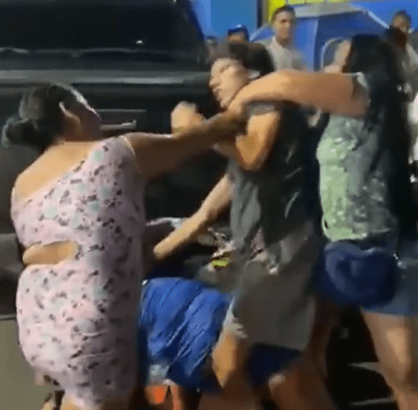 mulheres-brigam-na-fila-do-bum