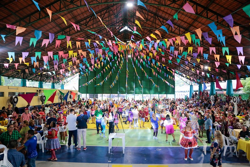 prefeitura-de-manaus-realiza-f