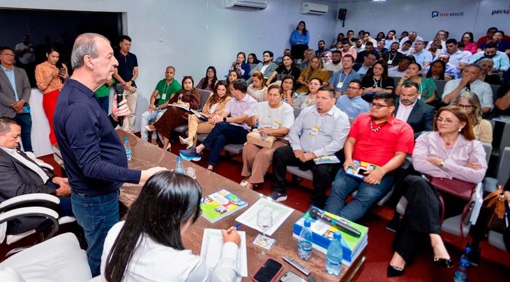 SENADOR_OMAR_AZIZ_REUNIÃO_COM_SECRETÁRIOS_AMAZONAS_CANAL92AM