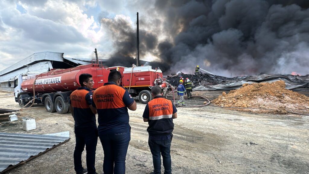 incendio-em-fabricas-de-manaus