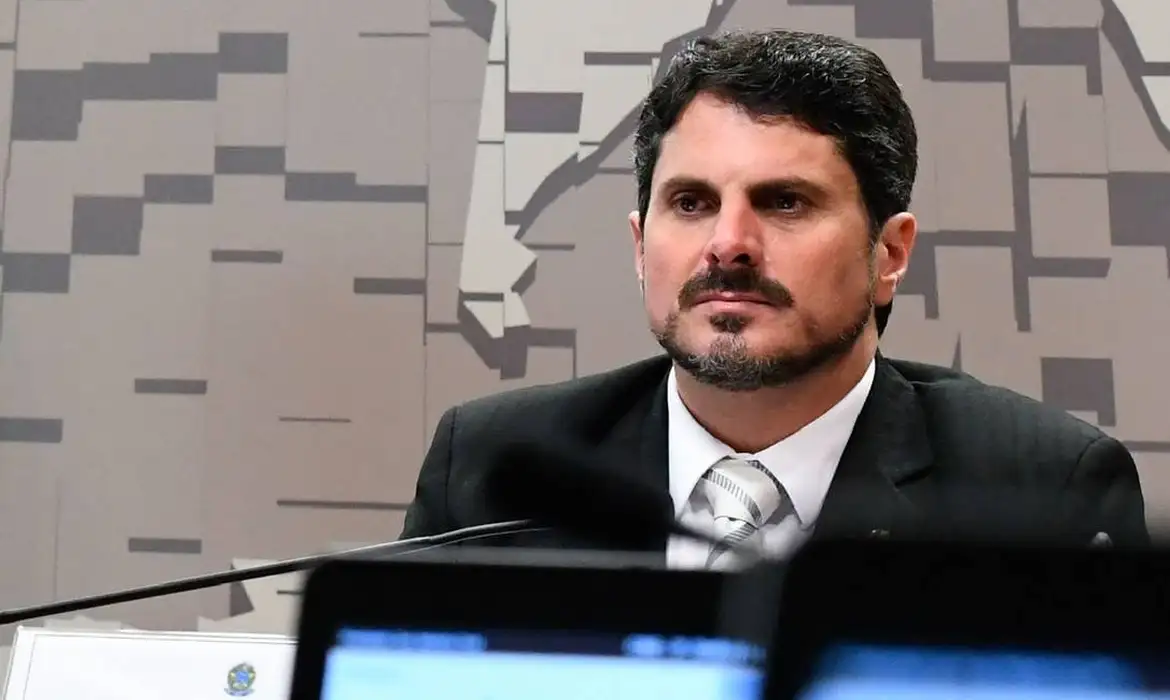 senador-marcos-do-val