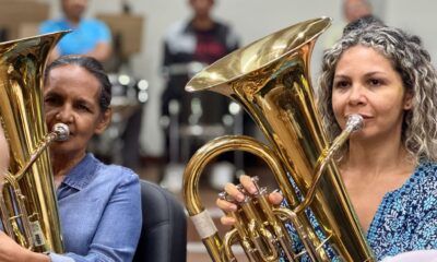uea_música_canal92am