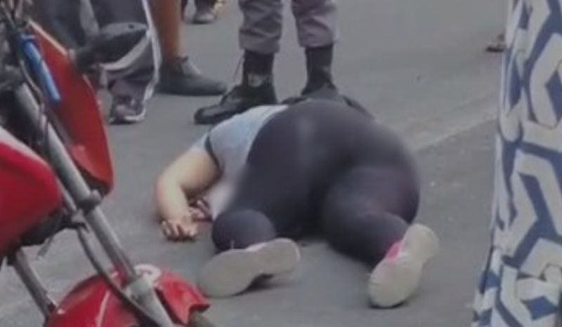 mulher-e-assassinada-a-tiros-a