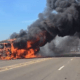 onibus-e-completamente-destrui