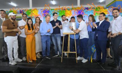 prefeito-david-almeida-entrega