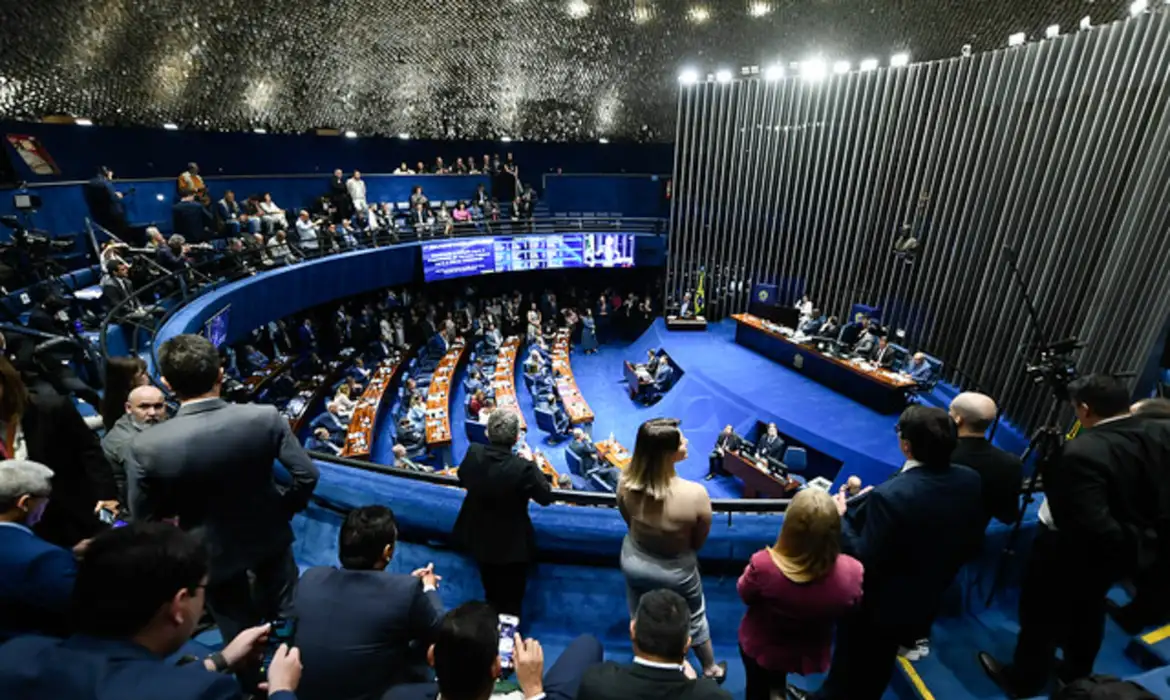 senado-reduz-prazo-de-inelegibilidade-canal92am