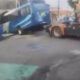 micro-onibus-perde-controle-in