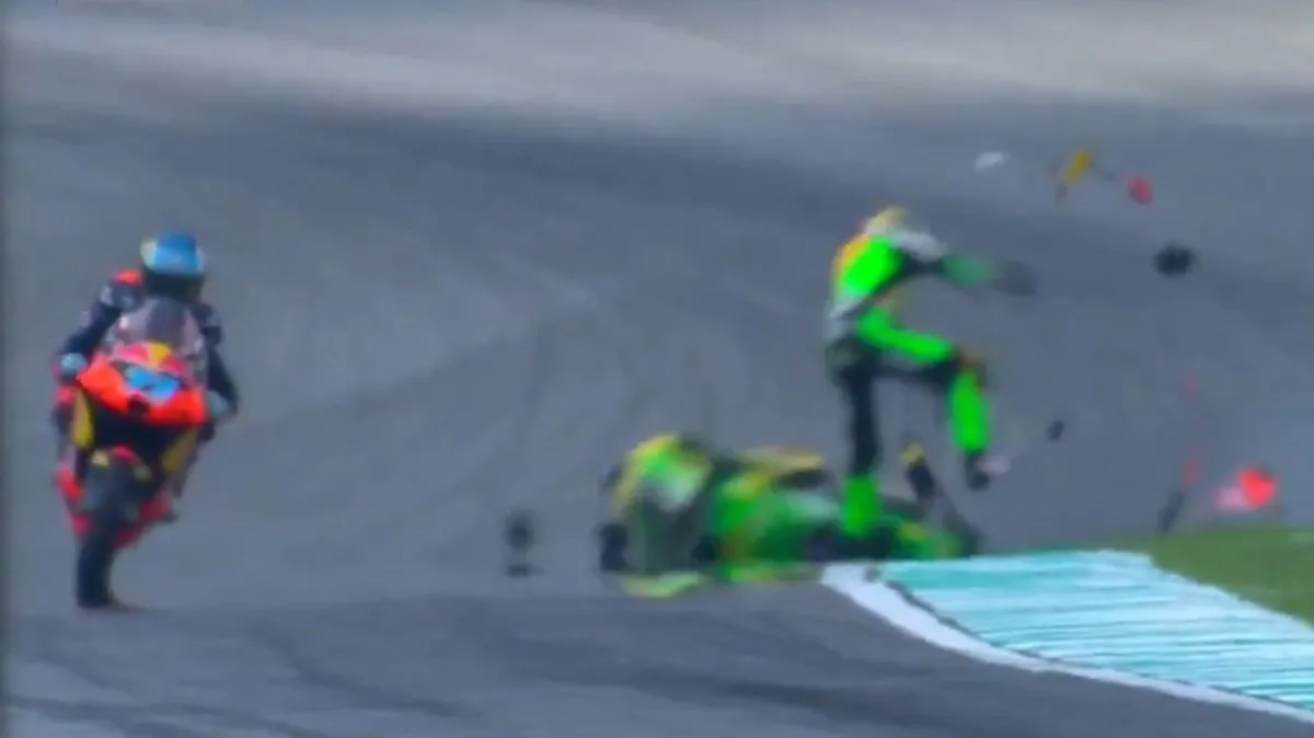 piloto-de-moto3-sofre-multipla