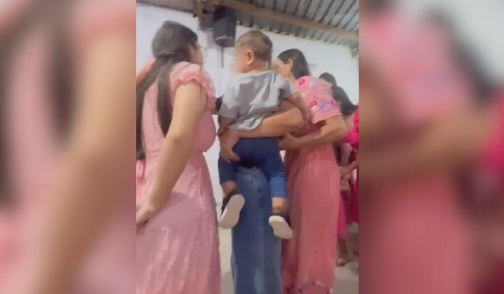 sai-demonio-esposa-de-pastor-e