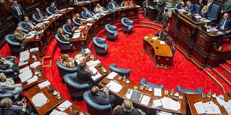 eutanasia-senado-uruguai-canal92am