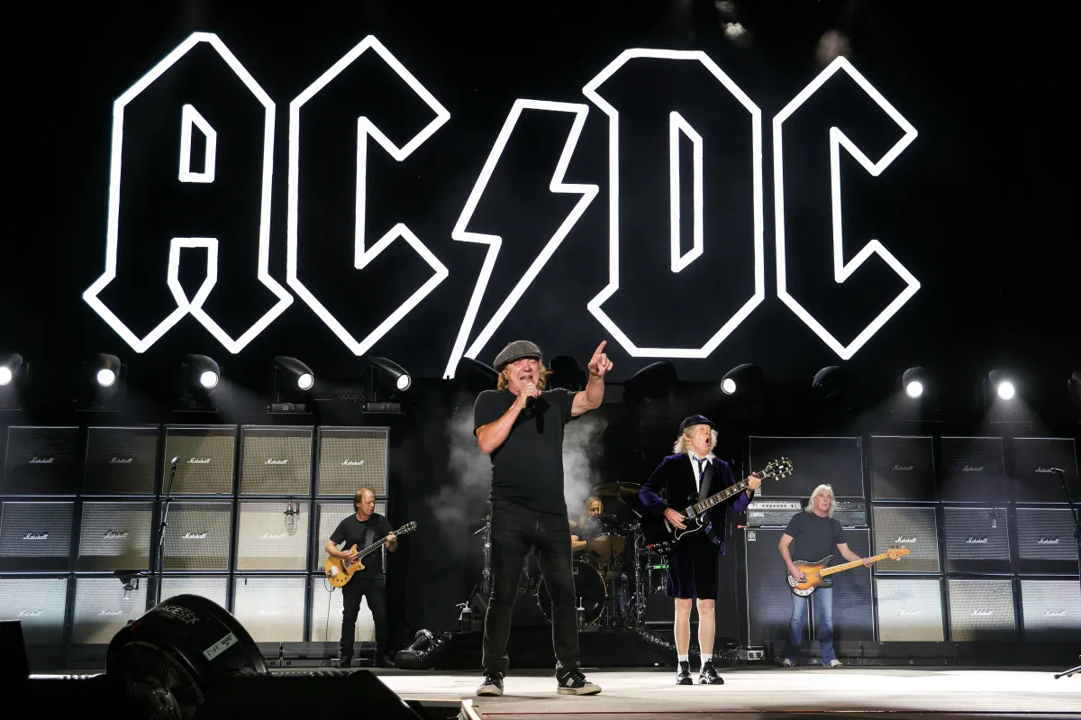 acdc-anuncia-show-no-brasil-ap