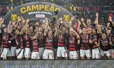 flamengo-derrota-ceara-e-coroa