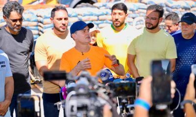 David-Almeida-entrega-equipamentos-educacionais-canal92am