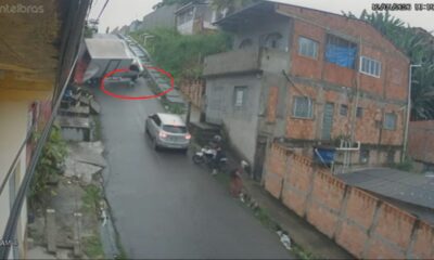 caminhao_ladeira_tomba_canal92am