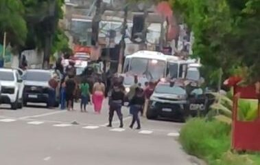 familiares-de-pms-presos-protestam-canal92am