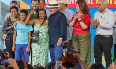 renato-junior-e-lula-entregas-moradias-canal92am