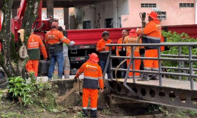 Prefeitura-de-Manaus-recupera-ponte-metalica-apos-chuvas-e-lixo-irregular-bairro-Petropolis-Canal92am