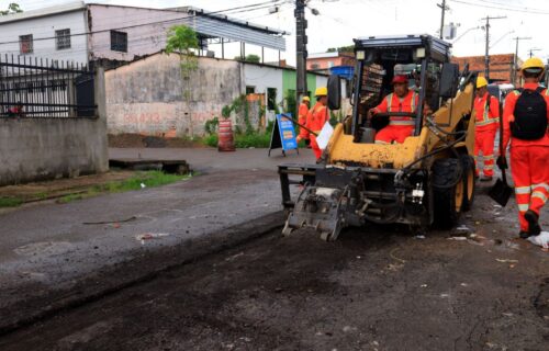 Prefeitura-de-Manaus-intensifica-manutencao-asfaltica-no-Novo-Aleixo-canal92am