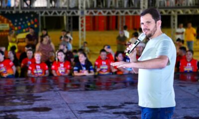 renato-junior-anuncia-complexo-esportivo-canal92am