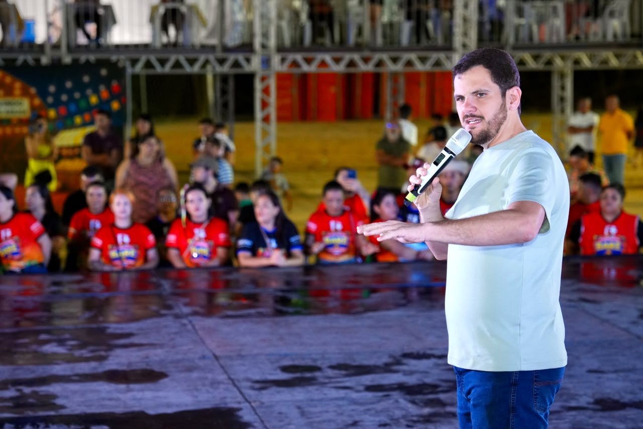 renato-junior-anuncia-complexo-esportivo-canal92am