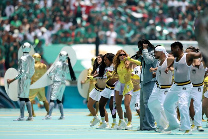 shakira-abertura-copa-do-mundo-canal92am