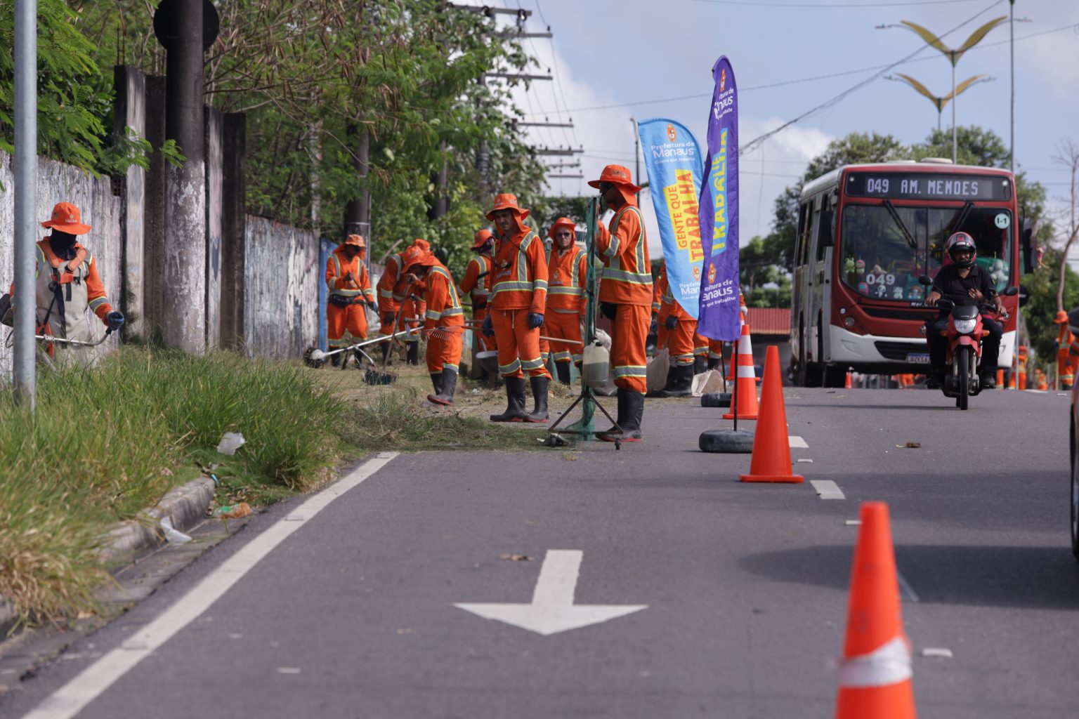 operação-limpeza-urbana-manqaus-canal92am