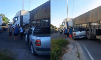 Carro-fica-imprensado-por-caminhao-na-Autaz-Mirim-canal92am