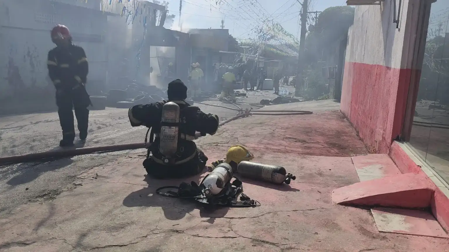 incendio-borracharia-manaus-canal92am