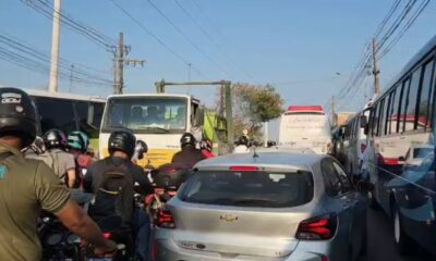 GREVE_ROTAS_MANAUS_CANAL92AM
