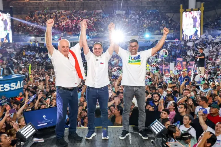 roberto-cidade-convencao-oficializado-candidato-canal92am