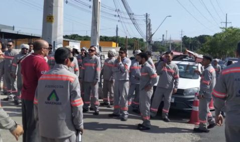 eletricistas-da-ambar-energia-paralisacao-manaus-canal92am