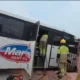 acidente-micro-onibus_muro-canal92am