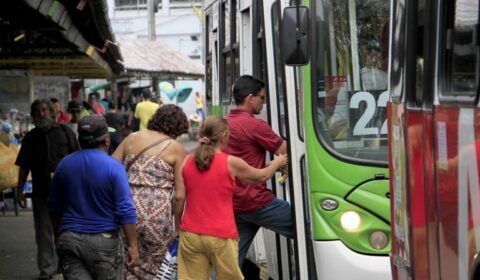 onibus-manaus-greve-canal92am