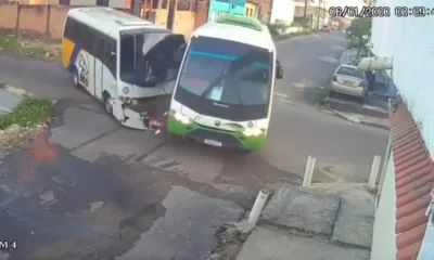 acidente-micro-onibus-novo-aleixo-canal92am