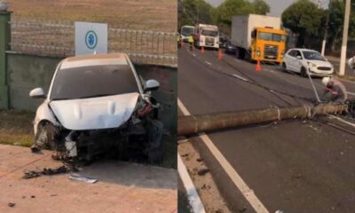 carro-bate-derruba-poste-coronel-teixeira-canal92am