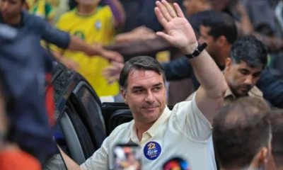 flavio-bolsonaro-fugiu-argentina-canal92am
