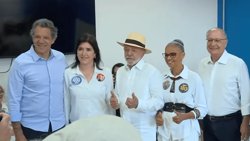 Lula-vota-sp-canal92am