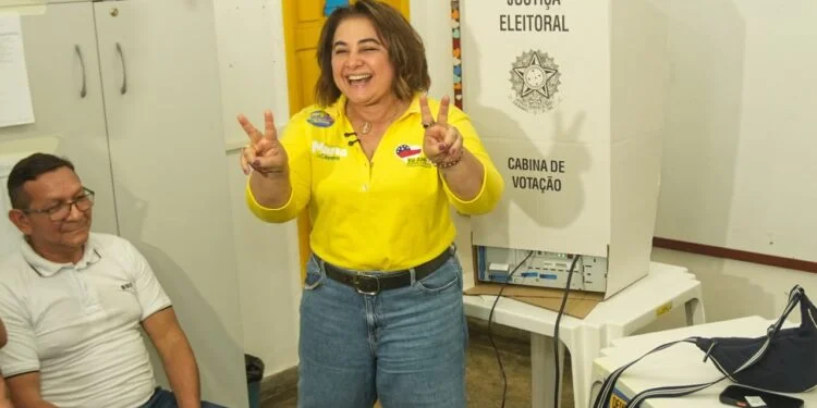 vota-maria-do-carmo-canal92am
