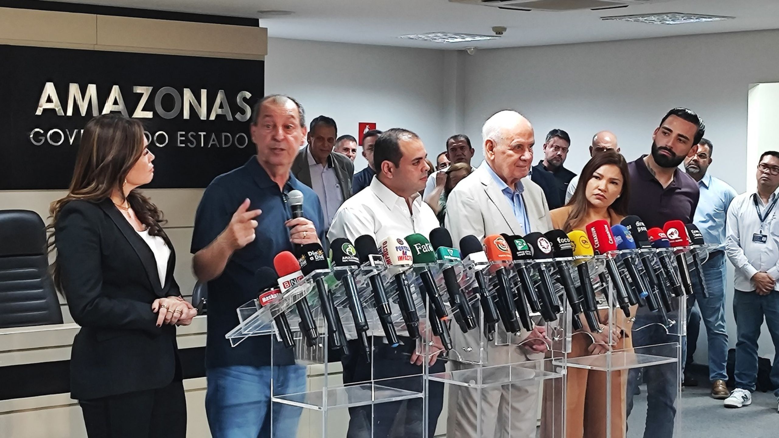 omar-aziz-e-roberto-cidade-transicao-secretaria-canal92am
